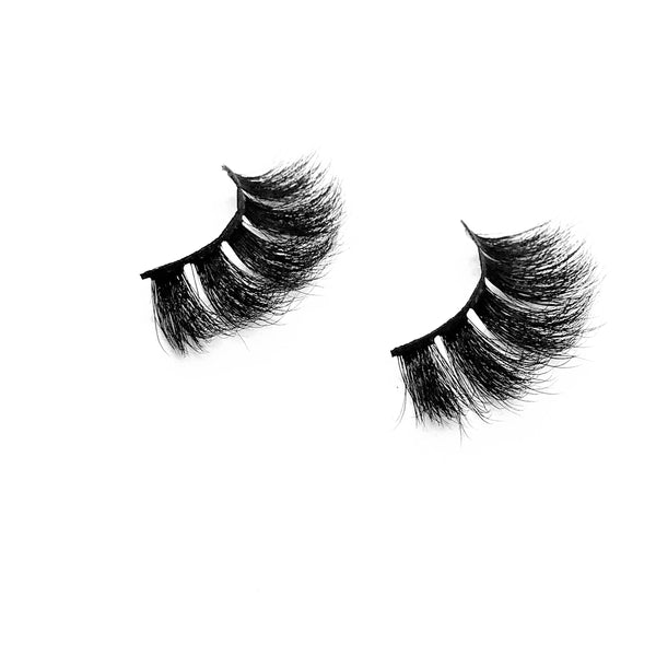 Admire-Mega Volume-FREE COMPLIMENTS + confidence come with our 25mm 5D mink lashes. Our “Admire” lashes will make you the girl everyone admires. You can’t go wrong with these super fluffy, wispy lashes. They give you a flattering, bold, open-eye look. Also available in our "Pretty Gal (3-Pack)" Description Handmade, Cruelty-Free, Wear up to 30x Material: 100% Mink Band: Black Cotton Band Volume:Mega Volume Style: Wispy, X-Long, Dramatic, Open-eye To Use: Measure and size your lashes by placing t